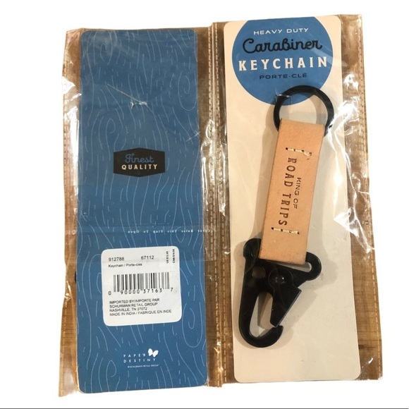 Carabiner Heavy Duty Keychain set of 2 NWT - Picture 2 of 4